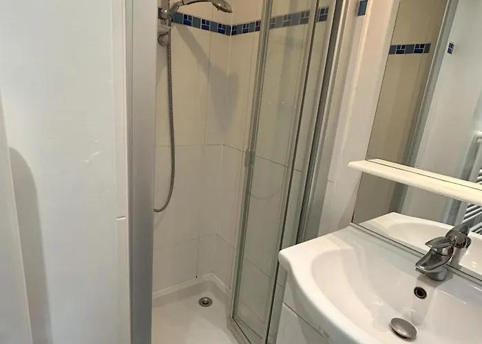 Studiolille - Rue D'anvers Lila